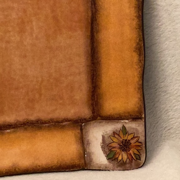 Clay Art Tuscan Sunflower Dinner Plate ~ Hand Painted ~ Nice ~ 10.5” x 10.5” - Picture 8 of 14